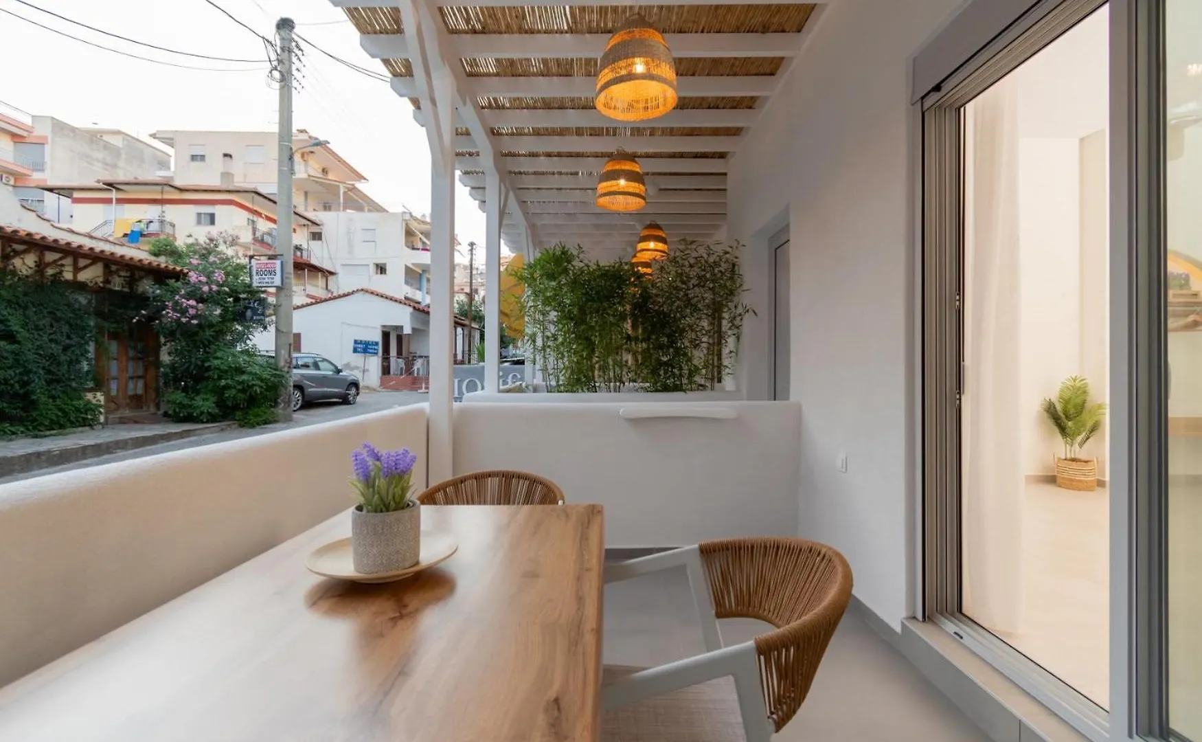 Iosif Luxury Rooms Center Neos Marmaras 0*,  Griekenland