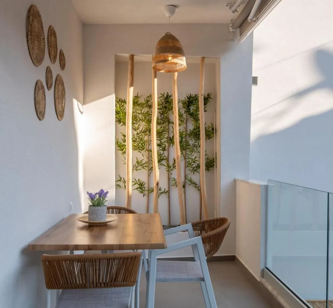Iosif Luxury Rooms Center Neos Marmaras Apartmán